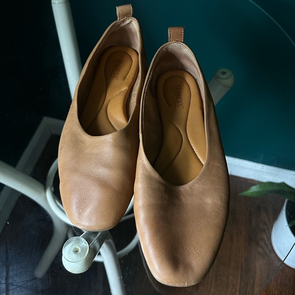 Born Beca Leather Flats